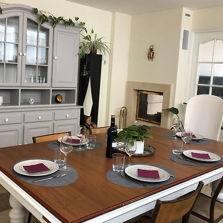 Experience Inouie A Orleans ! Apartment Bagian luar foto