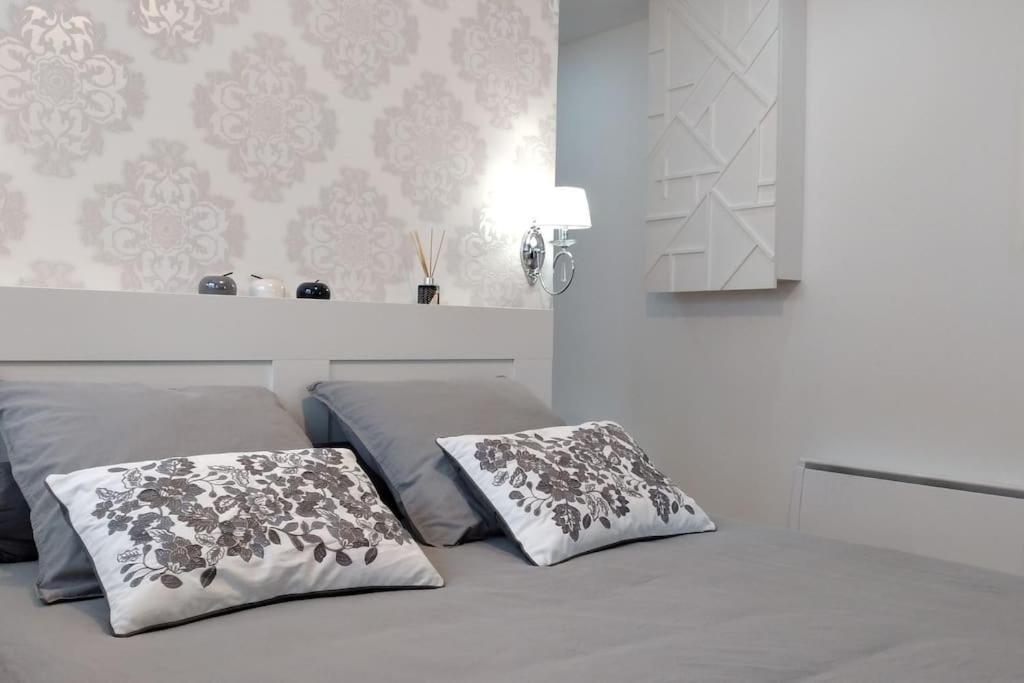 Experience Inouie A Orleans ! Apartment Bagian luar foto